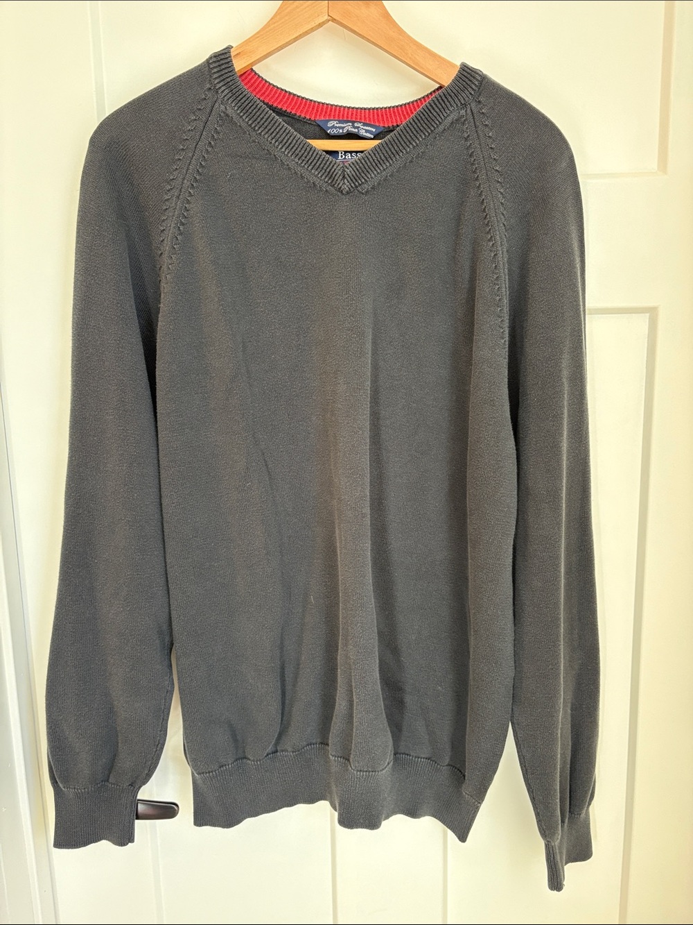 Bass 100% cotton Men's Charcoal Gray V-Neck Sweater with Red Trim